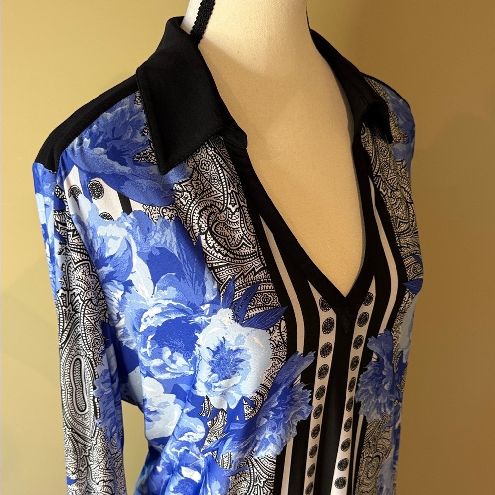 Nygard Tunic Women’s Blue Floral Long Sleeve Top Blouse Size L - Picture 2 of 10